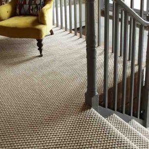 Landing Carpet, Upstairs Carpet, Best Carpet For Stairs, Cottage Staircase, Flooring Upstairs, Southwestern Home Design, Home Colour Schemes, Stairs Landing Carpet, Sisal Flooring