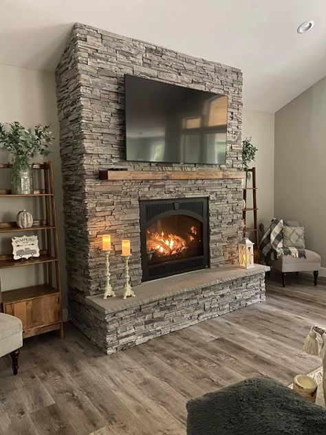 Hearth Electric Fireplace, Sunroom Remodel, Fireplace Bookcase, Stone Fireplace Makeover, Farmhouse Fireplace Decor, Basement Redo, Built In Electric Fireplace, Log Cabin Interior, Build A Fireplace