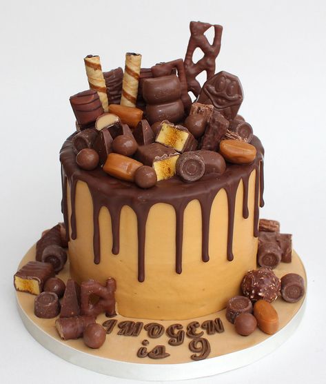 chocolate caramel overload cake | For a chocolate loving bir… | Flickr Birthday Cake Caramel, Chocolate Caramel Birthday Cake, Chocolate Carmel Cake, Carmel Cake, Salted Caramel Buttercream, Chocolate Caramel Cake, Salted Caramel Cake, Chocolate Drip Cake, Caramel Buttercream