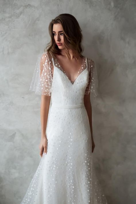 Boho Wedding Dress Uk, Unique Boho Wedding Dress, Weddings Dress, Courthouse Wedding Dress, Wedding Dresses Uk, Boho Styl, Wedding Dress Lace, Long Sleeve Wedding Dress Lace, Silk Wedding Dress