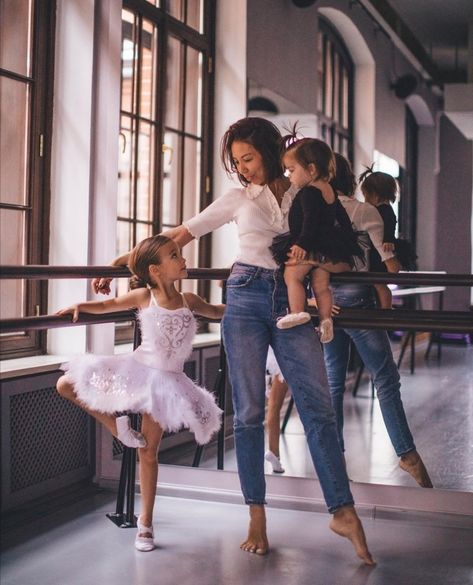 Nike Dance, Ballet Mom, Ballerina Workout, Toddler Ballet, Pregnant Mother, Dancing Aesthetic, Mommy Daughter, Ballet Photography, Future Mom