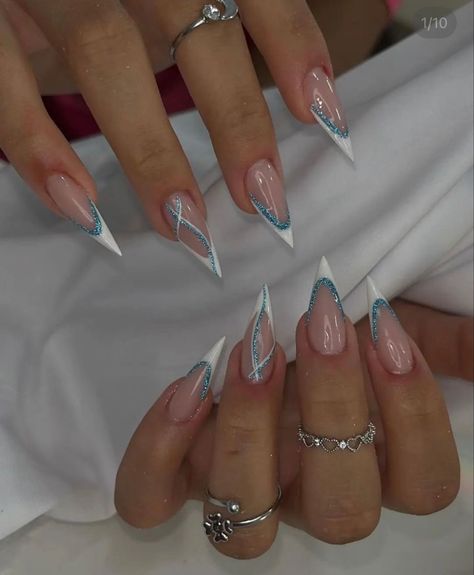 White Stiletto Nails, Blue Stiletto Nails, Acrylic Nails Stiletto, Hippie Nails, Stiletto Nails Designs, Casual Nails, Work Nails, Fake Nails With Glue, Almond Acrylic Nails