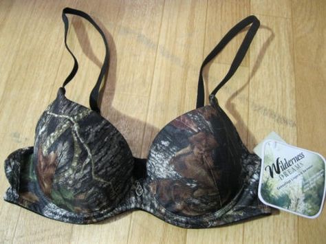 Camo Bra, Mossy Oak Camo, Camo Outfits, Camo Girl, Country Girl Style, Country Fashion, Va Va Voom, Southern Girl, Mötley Crüe