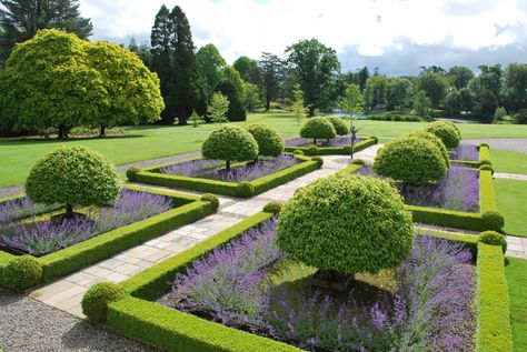 Irish Garden Tours - Kylemore Abbey, Birr Castle & Powerscourt Garden Ideas Ireland, Parterre Garden, Irish Garden, English Interior, Formal Garden, Castle Garden, Garden Design Ideas, Better Homes And Garden, Backyard Inspo