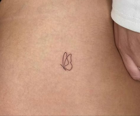 Tattoo Inspo Minimalist, Simple Tattoos For Friends, Tiny Aesthetic Tattoos, Minimalist Tattoo Butterfly, Cute Lil Tattoos, Minimalist Matching Tattoos, Movement Tattoo, Lil Tattoo, Lil Tattoos