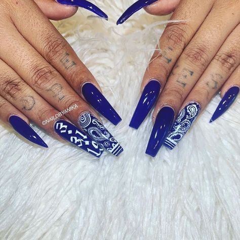 Image may contain: one or more people Nail Thang, Paisley Nail Art, Bandana Nails, Cowboy Nails, Nails Grunge, Nail Aesthetic, Mani Ideas, Blue Bandana, Blue Acrylic Nails