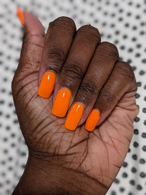 Orange Gel Polish Nails, Orange Nails Acrylic, Orange Gel Polish, Bright Orange Nails, Gel Polish Nails, Nails Acrylic Short, Polish Nails, Orange Nails, Nails Designs