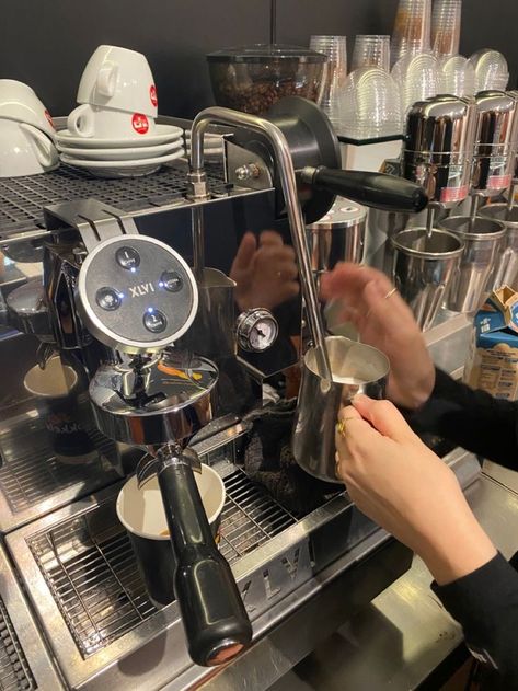 Coffee Shop Aesthetic, Make Coffee, Cute Cafe, Aesthetic Coffee, Bakery Cafe, Cafe Shop, Fig Tree, Dream Job, Ottawa