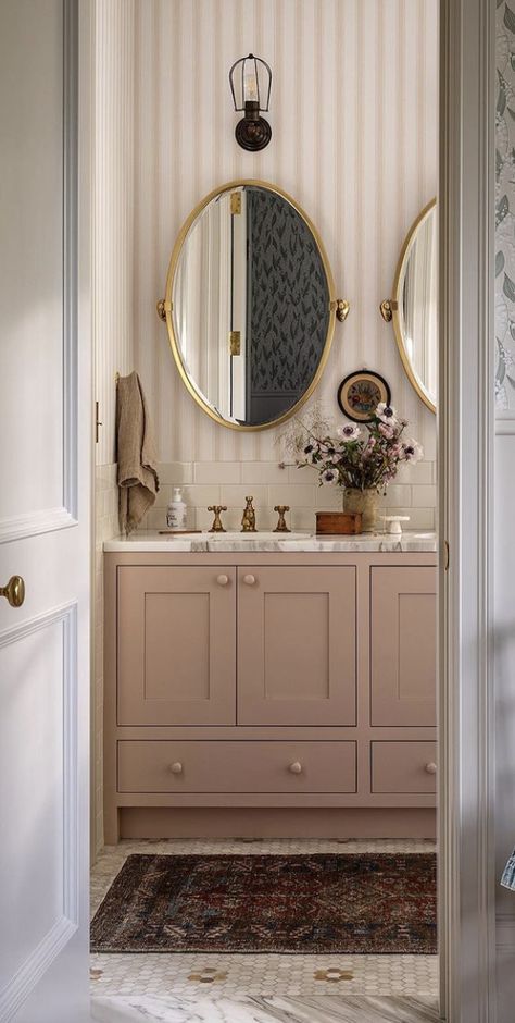 Bathroom Decor Ideas Pink, Katie Leclercq, Pink Bathroom Vanity, Cozy Lake House, Girls Bathroom Decor, Feminine Bathroom, Girl Bathroom Decor, Girl Bathroom