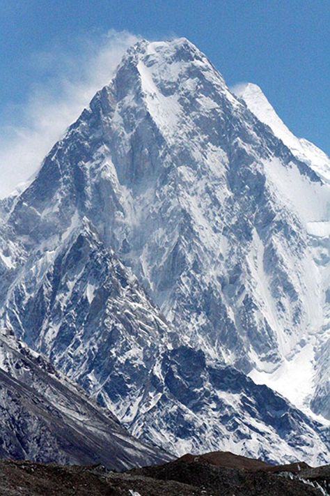 K2, The World's 2nd Highest Mountain at 28,251 feet in the Himalayas on the border between Pakistan and China Scenery Mountain, Mountain Villages, Hill Landscape, Monte Everest, Landscape Snow, Adventure Mountain, Beautiful Adventure, Mt Everest, Hill Photography