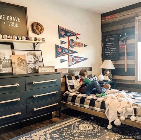 Ethereal Apartment, Messy Beds, Vintage Baseball Room, Baseball Theme Room, Sports Room Boys, Boy Sports Bedroom, Baseball Bedroom, Sport Bedroom, Boys Bedroom Makeover