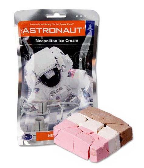 22 Pics to Fill Your Nostalgic Hole Astronaut Ice Cream, Astronaut Food, Freeze Dried Ice Cream, Astronaut Party, Neapolitan Ice Cream, Space Food, Unique Stocking Stuffers, Space Birthday Party, Dry Ice