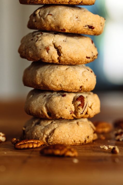 Pecan Sandies Recipe, Thomas Keller Recipes, Sandies Recipe, Pecan Sandies, Bouchon Bakery, Digital Cookbook, Thomas Keller, Baking Project, Favorite Cookies