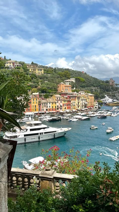 Italy Style Aesthetic, Italy Portofino Aesthetic, Italian Beach Aesthetic, Portofino Italy Aesthetic, Italy Beach Aesthetic, Portofino Aesthetic, Italy Vibes Aesthetic, Travel Vibes Aesthetic, Summer Italy Aesthetic