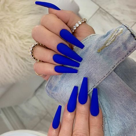 Nail Extensions Acrylic, Blue Coffin Nails, Fake Nails Long, Blue Acrylic Nails, Nagel Tips, French Acrylic Nails, Blue Nail Polish, Fake Nails With Glue, Blue Nail