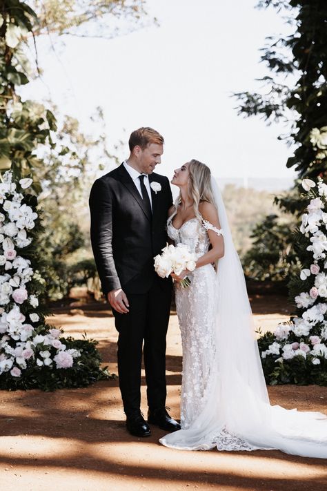 Galia Lahav Wedding Dress, Sunset Ranch Hawaii Gahlia Lahav, Galia Lahav Evelyn, Galia Lahav Blake, Galia Lahav Nadia, Galia Lahav Bellina, Bridal Era, Galia Lahav Wedding Dress, Elopement Wedding Dresses, Galia Lahav