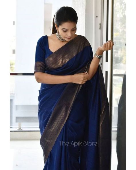 Kerala Saree Blouse Designs, Cotton Saree Blouse Designs, Simple Saree Designs, New Saree Blouse Designs, Cotton Saree Designs, Mother Of Two, Indian Saree Blouses Designs, Simple Sarees, Blouse Designs Indian