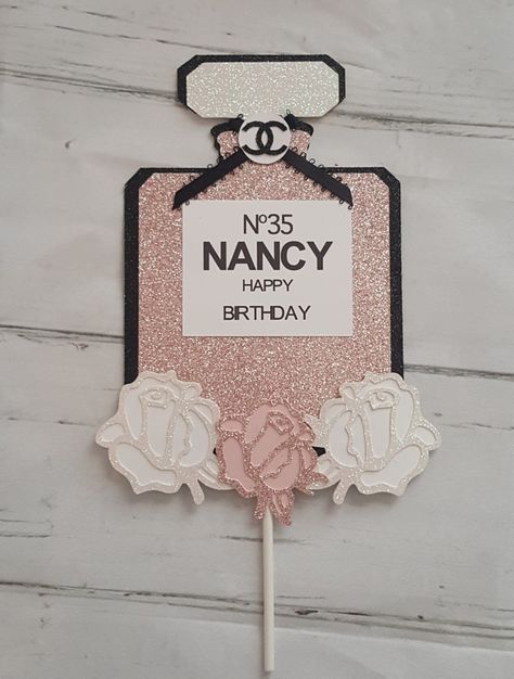 Chanel inspired cake topper Chanel Cake Topper, Cricut Cake Toppers, Cricut Cake Topper, Coco Chanel Cake, Chanel Birthday Party Decoration, Chanel Birthday Cake, Chanel Birthday Party, Chanel Cake, Chanel Birthday