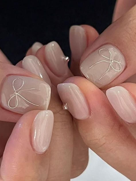 Korean bow nails: gray Bow Tie Nails, Bow Nail Designs, Bow Nails, Bow Nail Art, Bow Nail, Hello Nails, Short Gel Nails, Hippie Nails, Subtle Nails