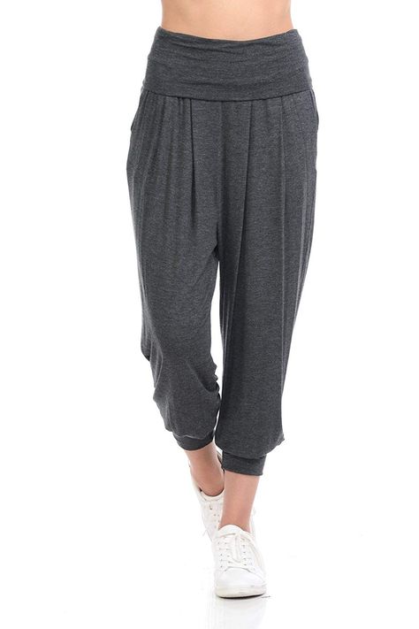 iconic luxe Women's Banded Waist Harem Jogger Pants With Pockets -- Be sure to check out this awesome product. (This is an affiliate link) #JoggerPants Relaxed Pants, Relax Pants, House Clothes, Jeans Wide, Loose Top, Fashion Hacks, Pants With Pockets, Yellow Sweater, Loose Tops