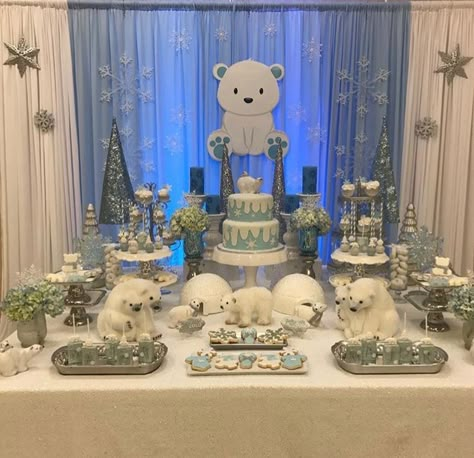 Winter Wonderland Baby Shower Boy, January Baby Shower, Cloud Baby Shower Theme, Polar Bear Baby Shower, Babby Shower, Winter Baby Shower Themes, Boy Baby Shower Centerpieces, Bear Baby Shower Theme, Onederland Birthday Party