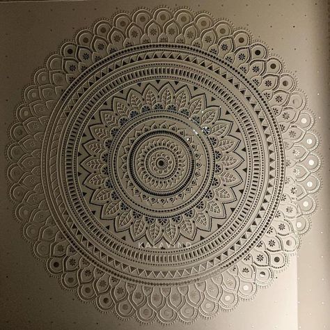 Mandala Mirror Wall Decor, Mud Mirror Work On Wall, Lippan Art On Wall, Lippin Art, Lippan Art Mirror, تاج محل, Mirror Canvas Art, Painted Mirror Art, Immanuel Kant