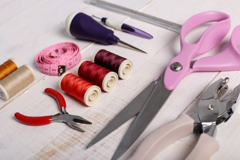 Sewing Activities, Seam Rippers, Sewing Essentials, Metallic Yarn, Sewing Tools, Sewing Accessories, Sewing Supplies, Pin Cushions, Free Photo