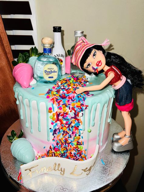 Bratz Doll Cake Ideas, Drunk Bratz Cake, Bratz Doll Cake, 27 Birthday Ideas, Bratz Party, 28th Birthday Ideas, 21st Bday Cake, 23 Birthday Cake, Heart Birthday Cake