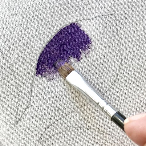 Painting Textiles Ideas, How To Color Fabric Drawing, Painting Polyester Fabric Diy, Painting Fabric Clothes, How To Paint On Fabric Tutorials, Painted Linen Fabric, How To Paint Material Fabrics, How To Paint Fabric With Acrylic Paint, How To Use Fabric Paint