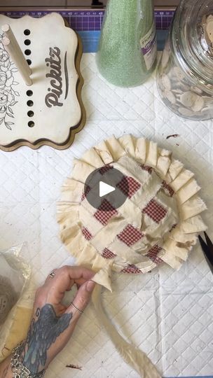 Pickitz Crafts, Fake Pie, Tree Faux, Pie Tin, Plaster Of Paris, Homespun Fabric, Adult Crafts, Plastic Bags, Craft Videos