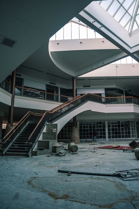 Abandoned Shopping Cart, Abandoned Mall Aesthetic, Mall Background Aesthetic, Retro Futurism Interior, Abandoned Mall, Noir City, Abandoned Malls, Dead Malls, Concept Drawing