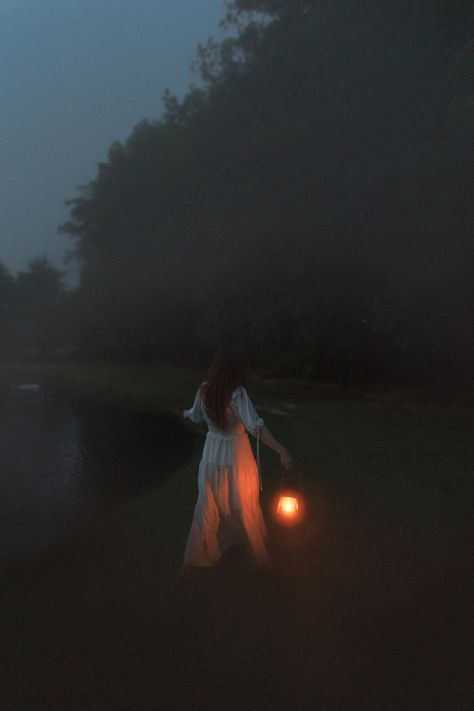 @bonnieannphotography on instagram Lake Witch Aesthetic, A24 Book, Salem Photoshoot, Lantern Photoshoot, Lantern Aesthetic, Holding Lantern, Scripture Painting, Fog Photography, Soul Photo