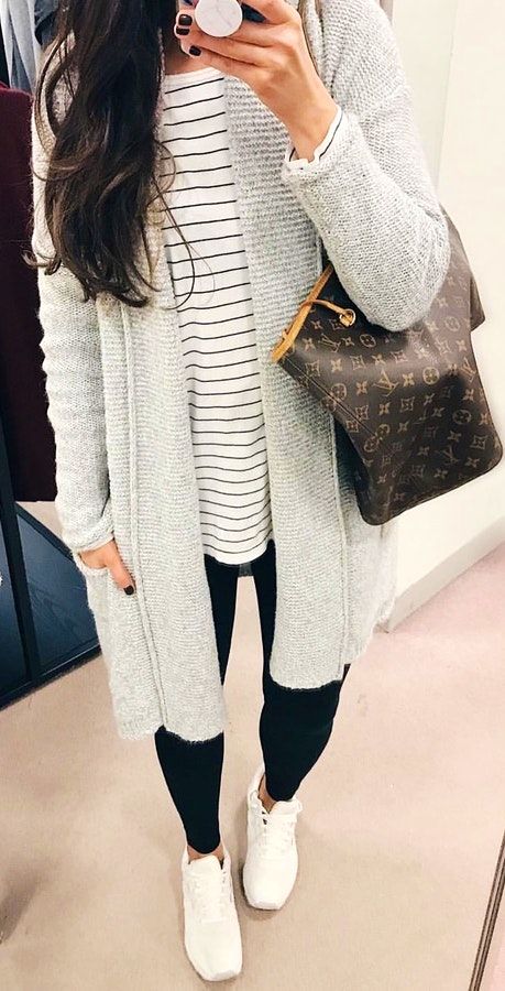 White Sport #Shoes + Black Leather Pant + Space-Dye Gray Over Cardigan + Black And White Strip T-Shirt. #Women #Outfits Outfits With Long Cardigans, Outfit With Long Cardigan, Outfits With Grey Cardigan, Long Cardigan Outfit, Cardigan Fall Outfit, Vetements Shoes, Look Legging, Long Cardigans, Outfit Cardigan