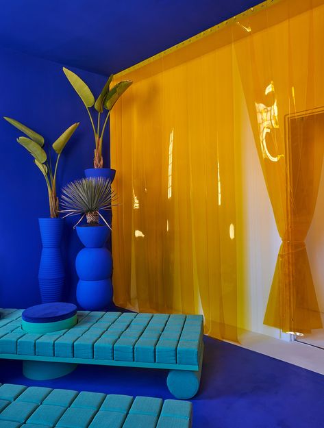 Deco Studio, Interior Design Color, Mediterranean Design, Casas Coloniales, Blue Space, S Design, Bespoke Furniture, Visual Merchandising, Blue And Yellow