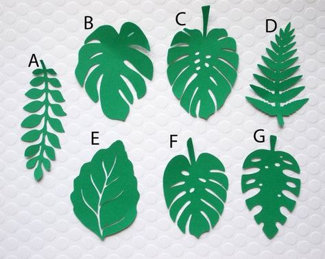 Perfect for a jungle theme/dinosaur theme party. Size: All of the leaves are between 5 and 7 inches tall....quantity of 20. ...................................... !. Please choose style of leaf. 2. If you need more than one style, please leave me a message at checkout with the combo Diy Jungle Leaves, Jungle Leaves Template, Paper Monstera Leaves, Diy Paper Monstera Leaves, Cricut Monstera Leaf, Tropisk Fest, Festa Moana Baby, Idee Babyshower, Jungle Theme Birthday