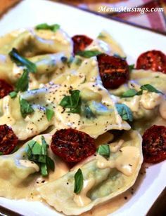 Chicken Mezzaluna - Half moon ravioli with chicken, ricotta and spinach in tomato cream sauce. Step-by-step photo tutorial. Ravioli With Chicken, Chicken Ricotta, Chicken Ravioli, Homemade Pasta Dough, Tomato Cream Sauce, American Mom, Homemade Pasta, Italian Dishes, Cream Sauce