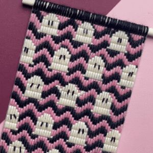 Ghostly Free Pattern Bargello Needlepoint Patterns Free, Bargello Needlepoint, Needle Crafts, Halloween Embroidery, Needlepoint Stitches, Thread Art, Teaching Style, Needlepoint Patterns, Plastic Canvas Patterns