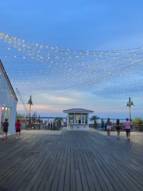 Board Walk Aesthetic, School On The Beach, Florida Asthetic Picture, Moving To Florida Aesthetic, Living In Florida Aesthetic, Florida Life Aesthetic, Coco Beach Florida Aesthetic, Homescreen Pictures, Destin Florida Aesthetic