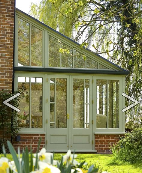 Art Projects For Kids Easy, Glazed Extension, Kids Easy Crafts, Lean To Conservatory, Orangery Extension, Conservatory Design, Garden Room Extensions, Room Extensions, Home Greenhouse