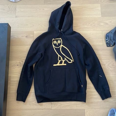 OVO hoodie Ovo Hoodie, Drip Drip, Christmas 2023, Graphic Sweatshirt, Sweatshirts Hoodie, Outfit Inspo, Sweatshirts, Christmas, Closet