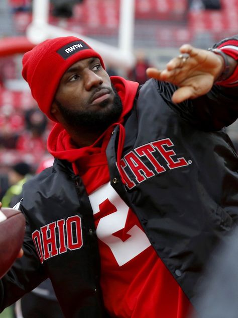 LeBron loved seeing Ohio State players in his gear Ohio State Michigan, Ohio State Basketball, James Lebron, Ohio Stadium, King Lebron, Thursday Night Football, Osu Buckeyes, College Football Playoff, Ohio State Football