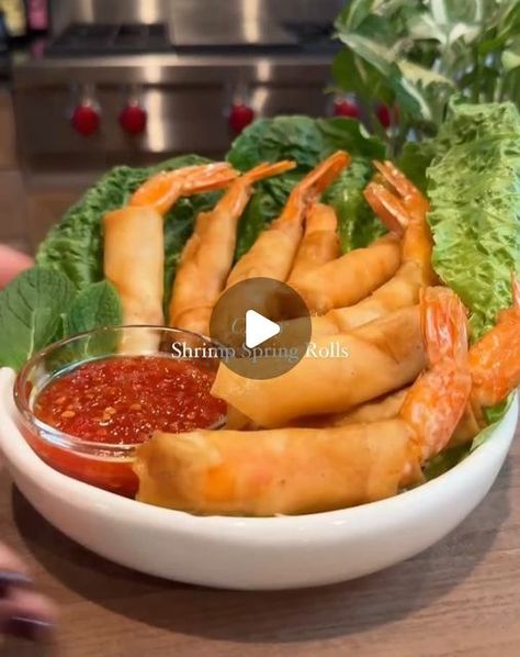 Spring Roll Wraps, Shrimp Egg Rolls, Egg Roll Wraps, Shrimp Wraps, Avocado Roll, Shrimp Spring Rolls, Crispy Shrimp, Spring Roll Recipe, Firm Tofu