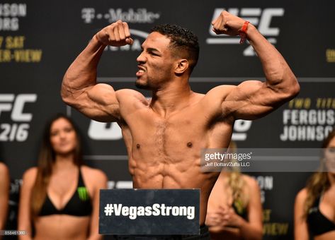 Kevin Lee poses on the scale during the UFC 216 weigh-in inside T-Mobile Arena on October 6, 2017 in Las Vegas, Nevada. Ufc Weigh In, Kevin Lee, Mma Boxing, T Mobile, Las Vegas Nevada, Ufc, Nevada, Boxing, High Res