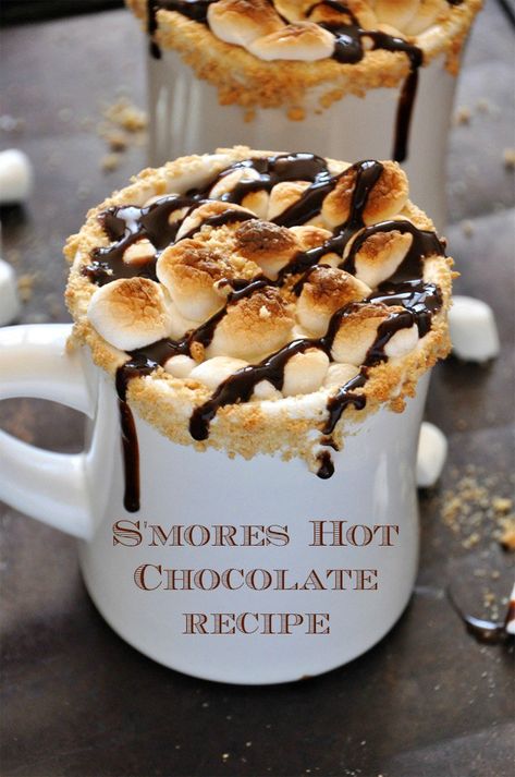 Smores-Hot-Chocolate recipe S'more Hot Chocolate, S’mores Hot Chocolate, Smores Hot Chocolate Recipe, Terrarium Photography, Connecticut Recipes, Modern Farmhouse Homes, Smores Hot Chocolate, Gourmet Hot Chocolate, Dessert Cafe