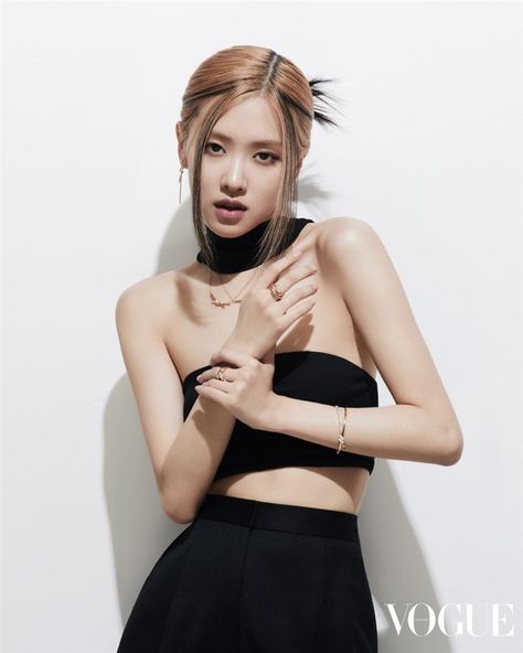 Rosé Magazine Photoshoot, Rosé Vogue, Vogue Hong Kong, Rosé Instagram Update, Rosé Model, Very Important Person, Rosé Instagram, Magazine Photoshoot, Rosie Posie