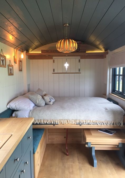 Shepherd Hut Plans, Shed Makeover, Shed Home, Cabin Tiny House, Off Grid Cabin, Luxury Glamping, Shepherds Hut, Home Alone, Tiny Cabin