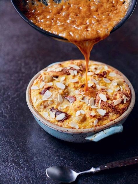 Banana panettone pudding | Jamie Oliver recipes Jamie Oliver Dessert Recipes, Winter Puddings, Panettone Pudding, Jamie Oliver Christmas, Fancy Baking, Christmas Desert, Panettone Recipe, Salmon Curry, Christmas Dessert Recipes