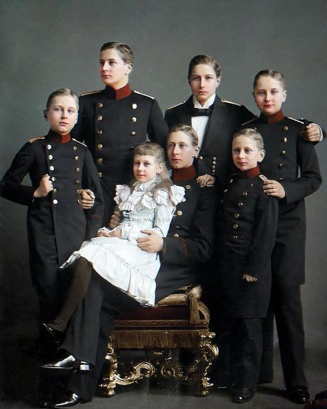 Royalty in Colour (@royaltyincolour) • Instagram-foto's en -video's Germany For Kids, German Royalty, German Royal Family, Princess Alexandra Of Denmark, Kaiser Wilhelm Ii, Queen Victoria Family, Alexandra Of Denmark, Nicolas Ii, Kaiser Wilhelm