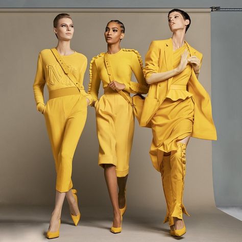 Max Mara Spring 2019 Campaign | Fashion Gone Rogue Yellow Outfits, Fashion Campaign, Monochrome Outfit, Steven Meisel, Monochrome Fashion, Yellow Outfit, Fashion Campaigns, Couture Designers, Pat Mcgrath