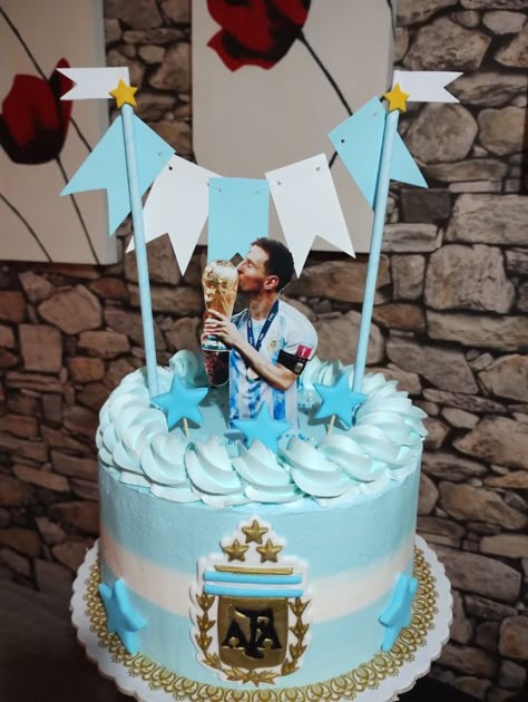 Pastel Messi, Messi Cake Ideas, Argentina Cake, Messi Cake, Football Cake Design, Messi Birthday, Football Birthday Cake, Paw Patrol Birthday Cake, Soccer Cake